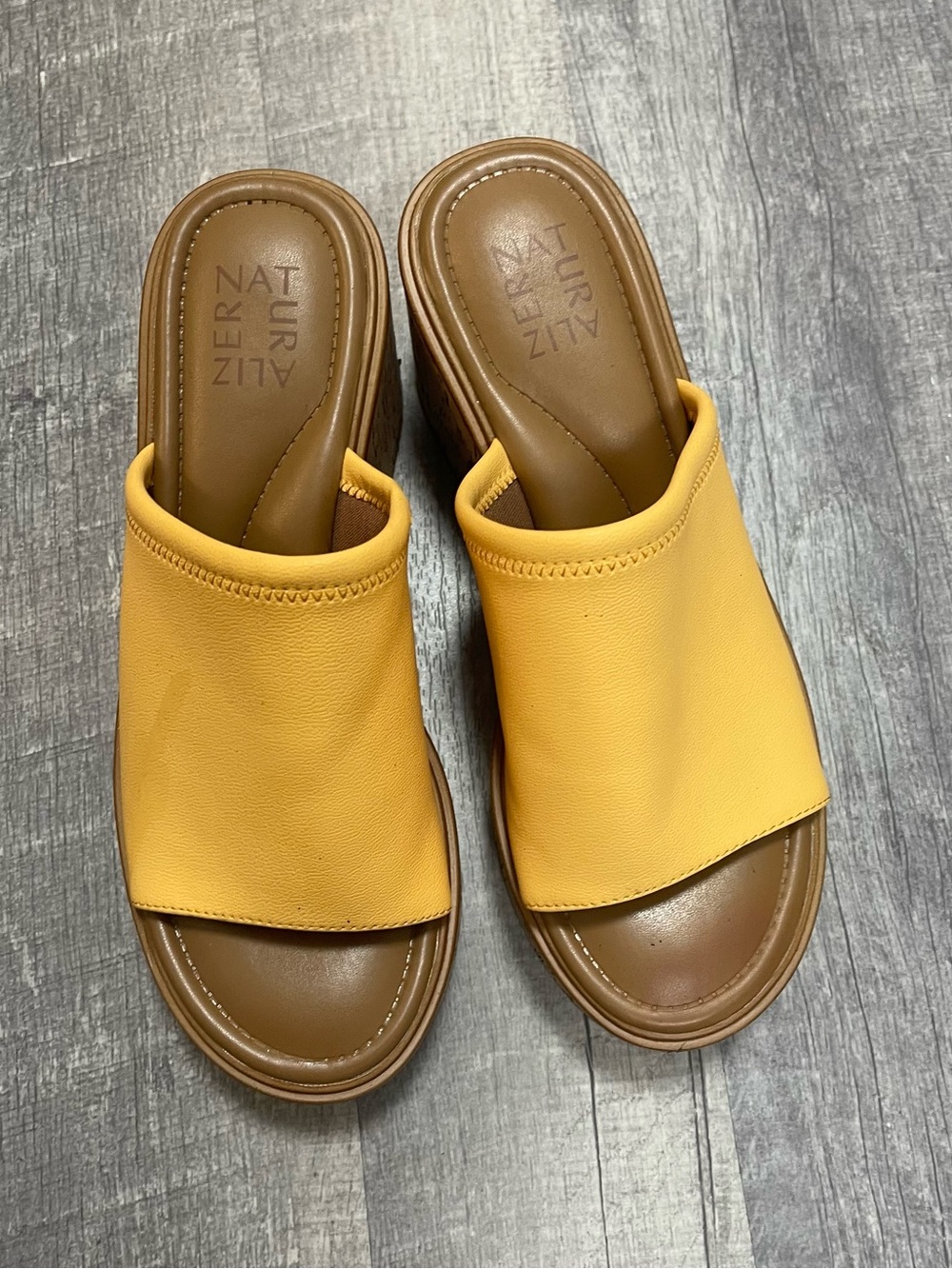 Naturalizer Yellow Slip-On Leather Mules